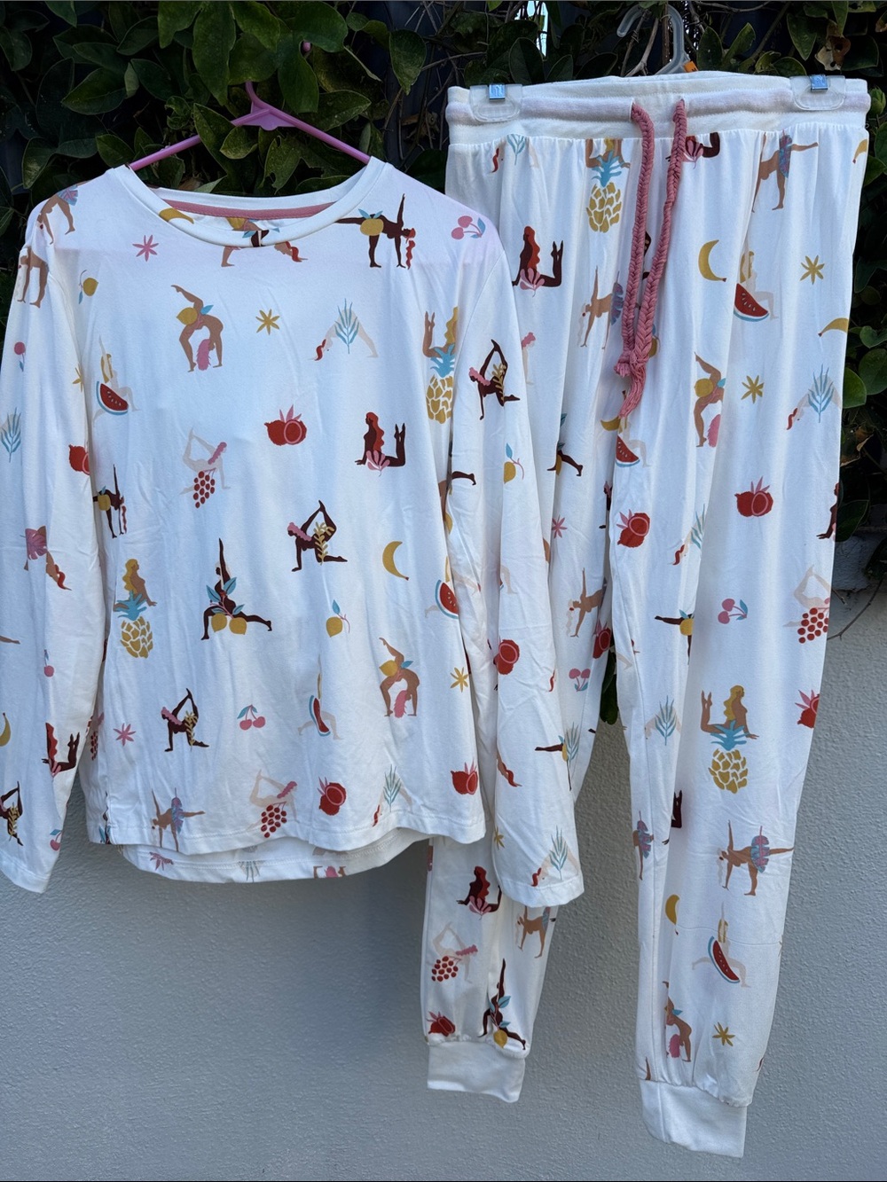 Chelsea Peers Woman’s PJ Set Yoga Girl